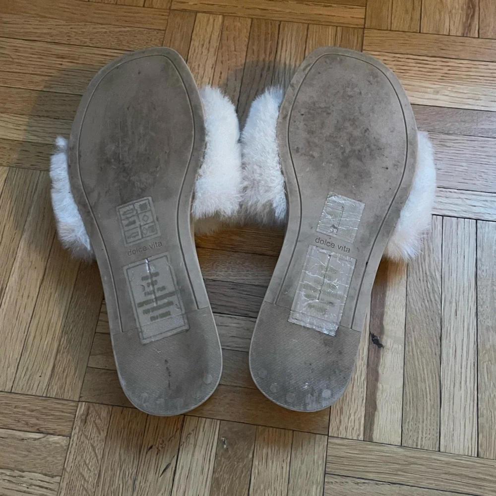 Dolce Vita Fur Slide - Picture 5 of 6